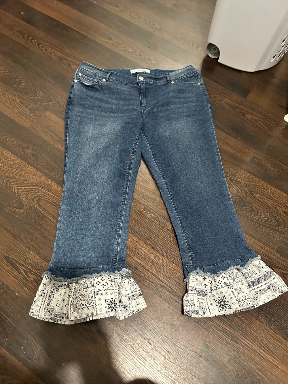 Women’s Blue Denim Ruffle Hem Jeans